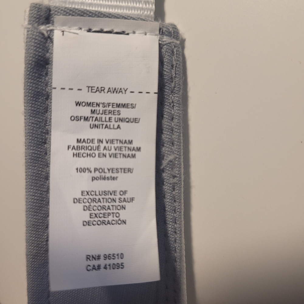 Under Armour Golf Tennis Pickleball Visor. - Picture 7 of 8